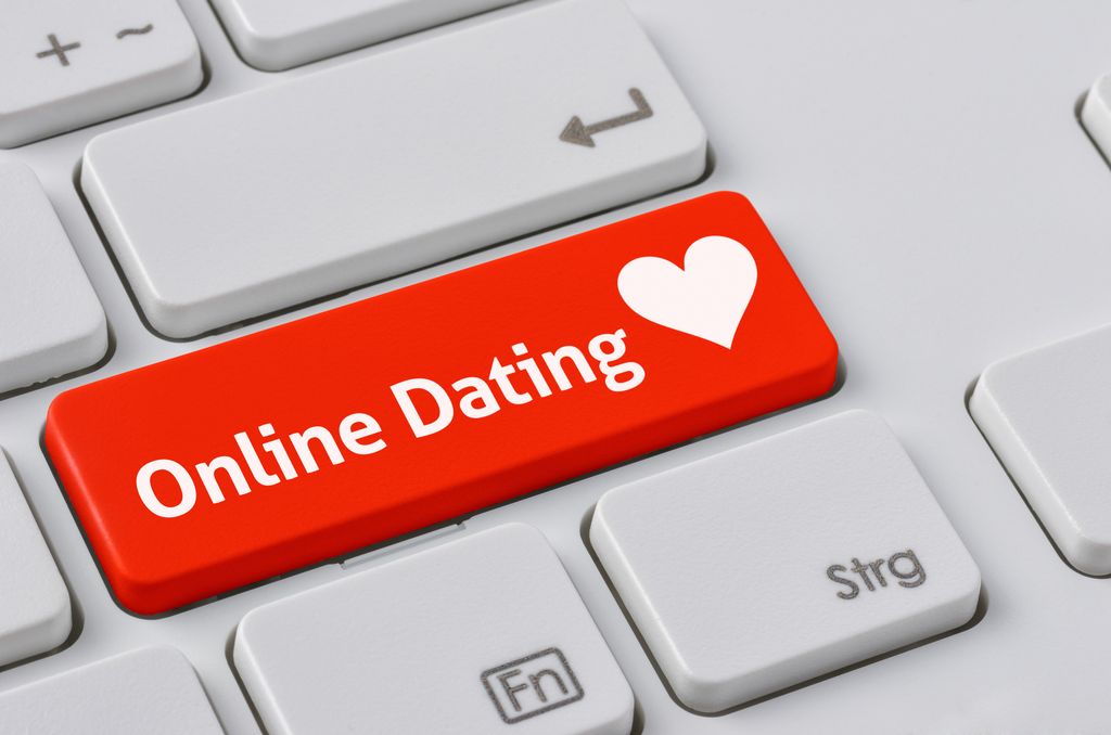 Online dating profile tips: Make your profile work for you